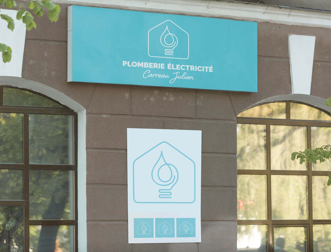 mock up représentant une vitrine d'un plombier électricien Julien Carreau électricité plomberie